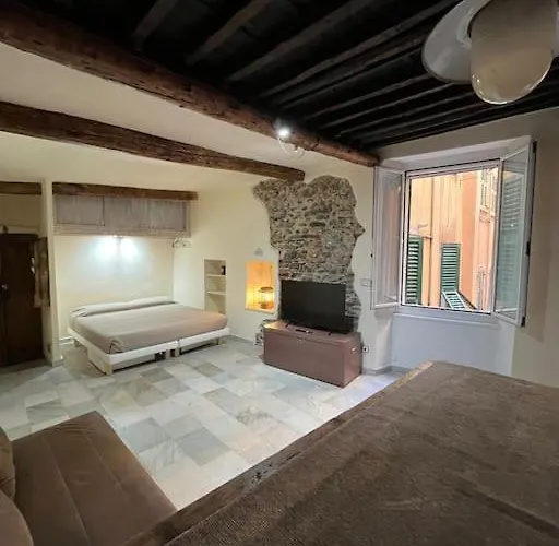 Iris 3: Un Fiore A Apartmán *