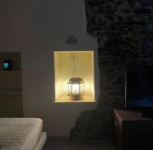 Iris 3: Un Fiore A *